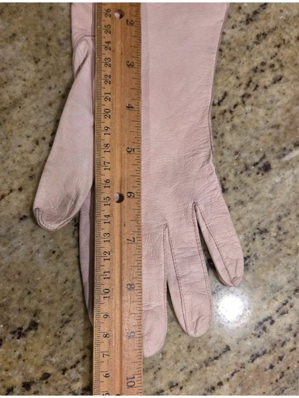 Vintage Womens Size S Pink Leather Formal Gloves Eyelet Wrist